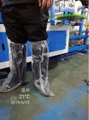 Straight boots set of machine